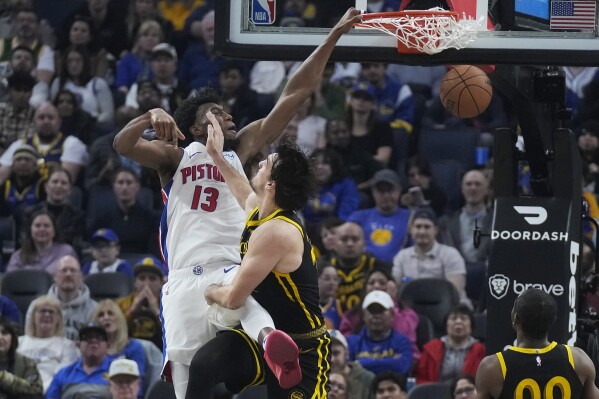Curry missed dunk hotsell